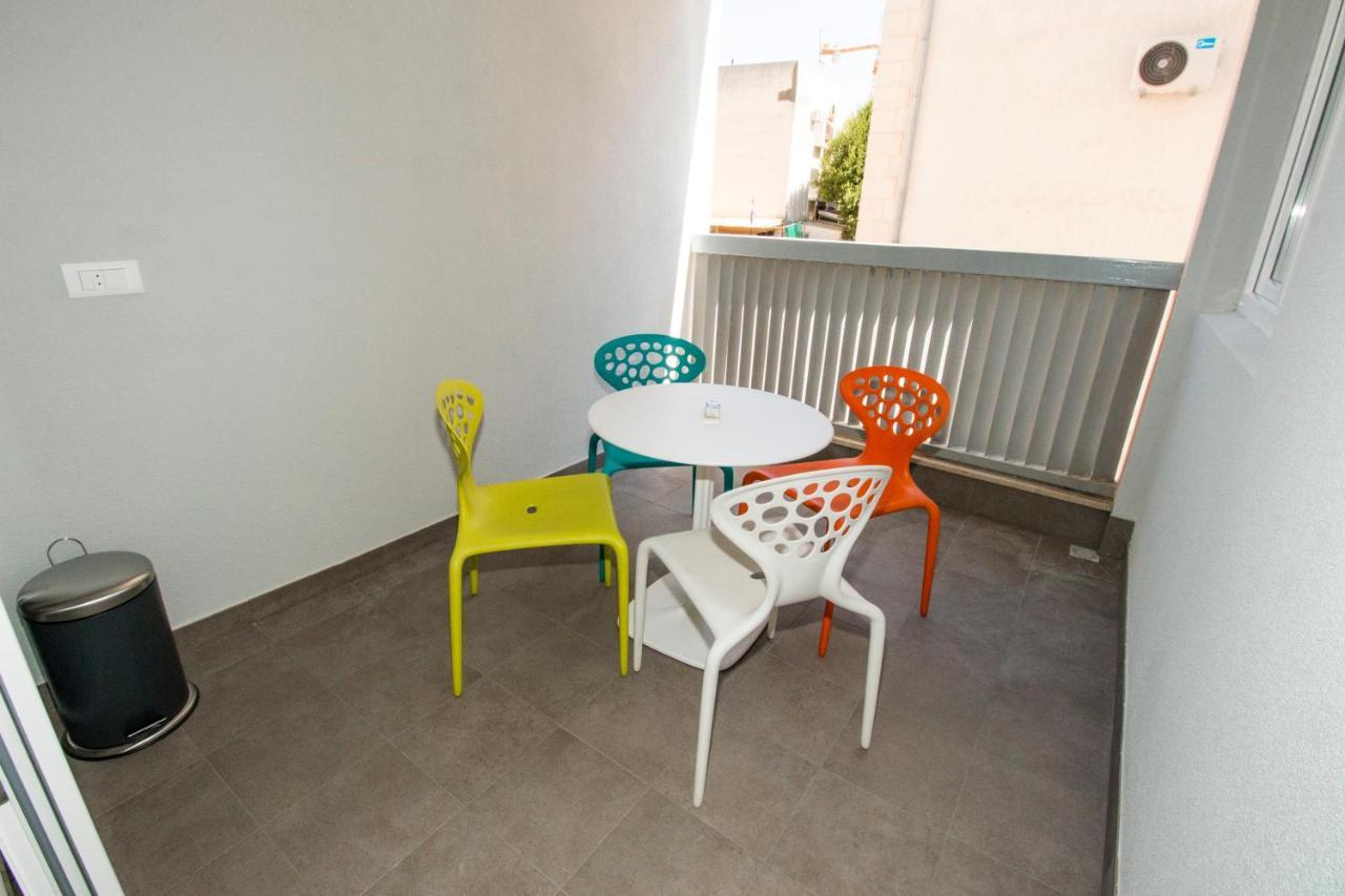 Apartman Gusar -Top Position, Close To The Center And The Beach, Fully Equipped オミシュ エクステリア 写真